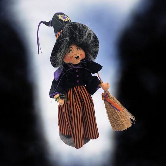 Annalee 2008 Halloween Witch w/ Spider & Broom 2009 Black Cat 11in - Picture 1 of 10